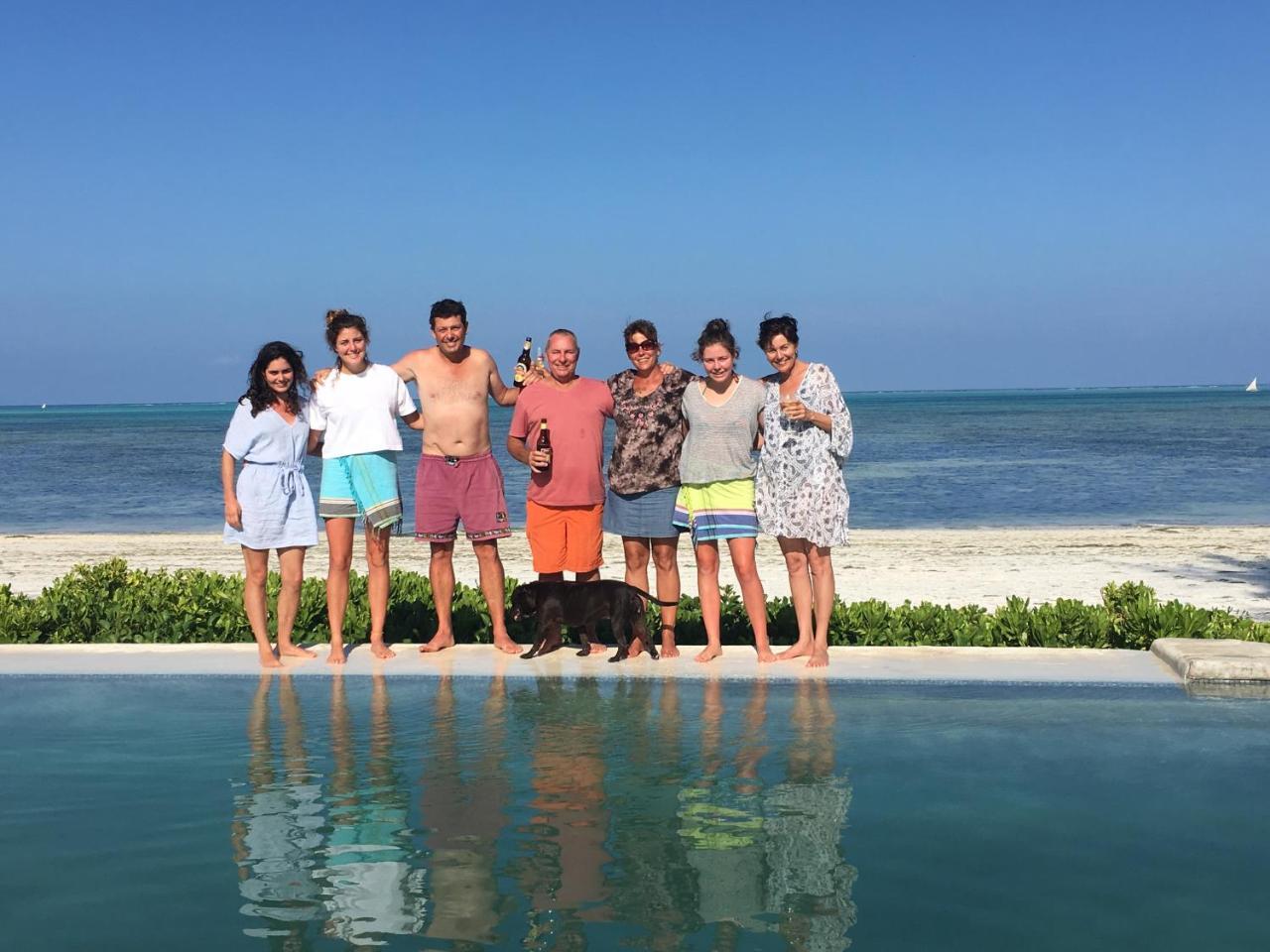 Driftwood Beach Lodge จัมเบียนี ภายนอก รูปภาพ